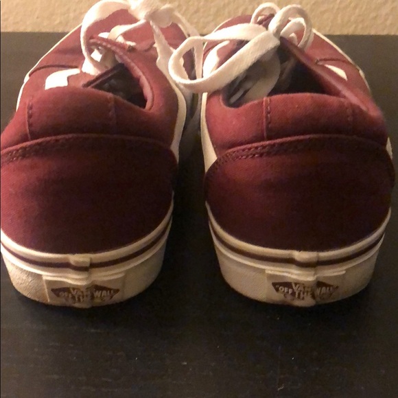 Vans - Picture 3 of 3